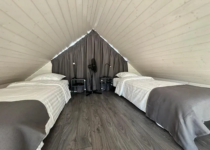 Kurepesa Puhkemaja Rannapungerjal * Rannapungerja